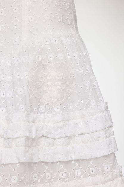 Skirt in White Broderie Anglaise