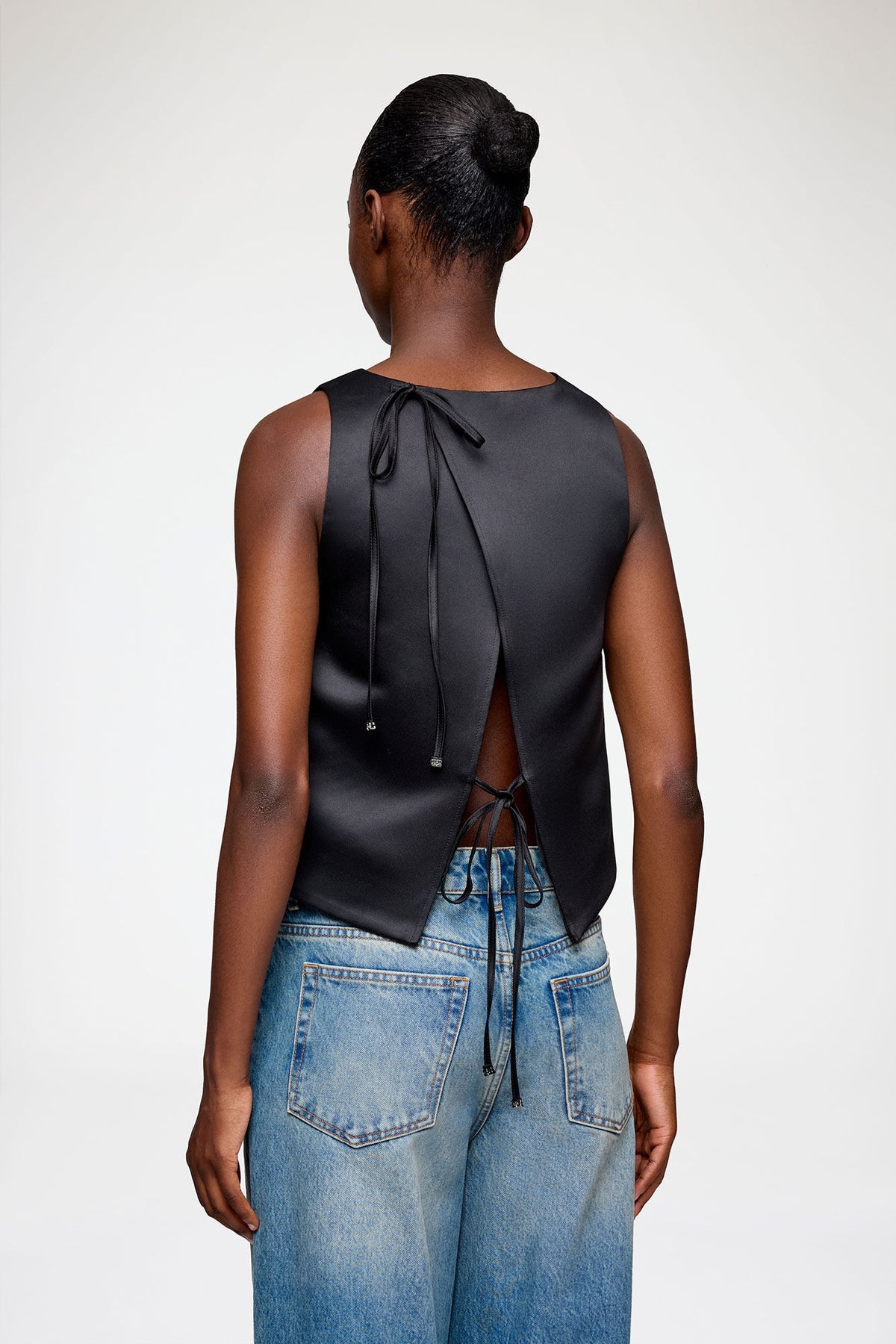 Top in Black Satin