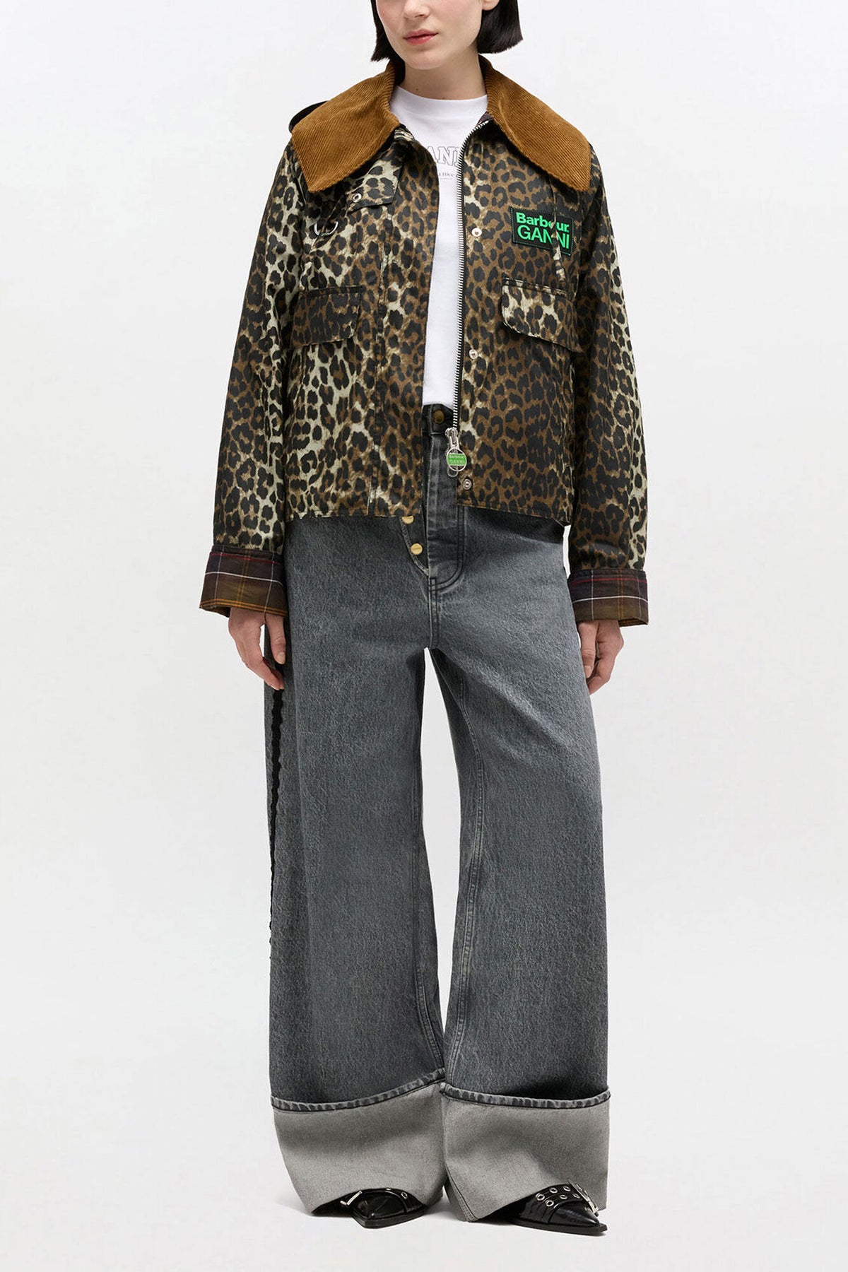 Short Wax Jacket in Leopard
