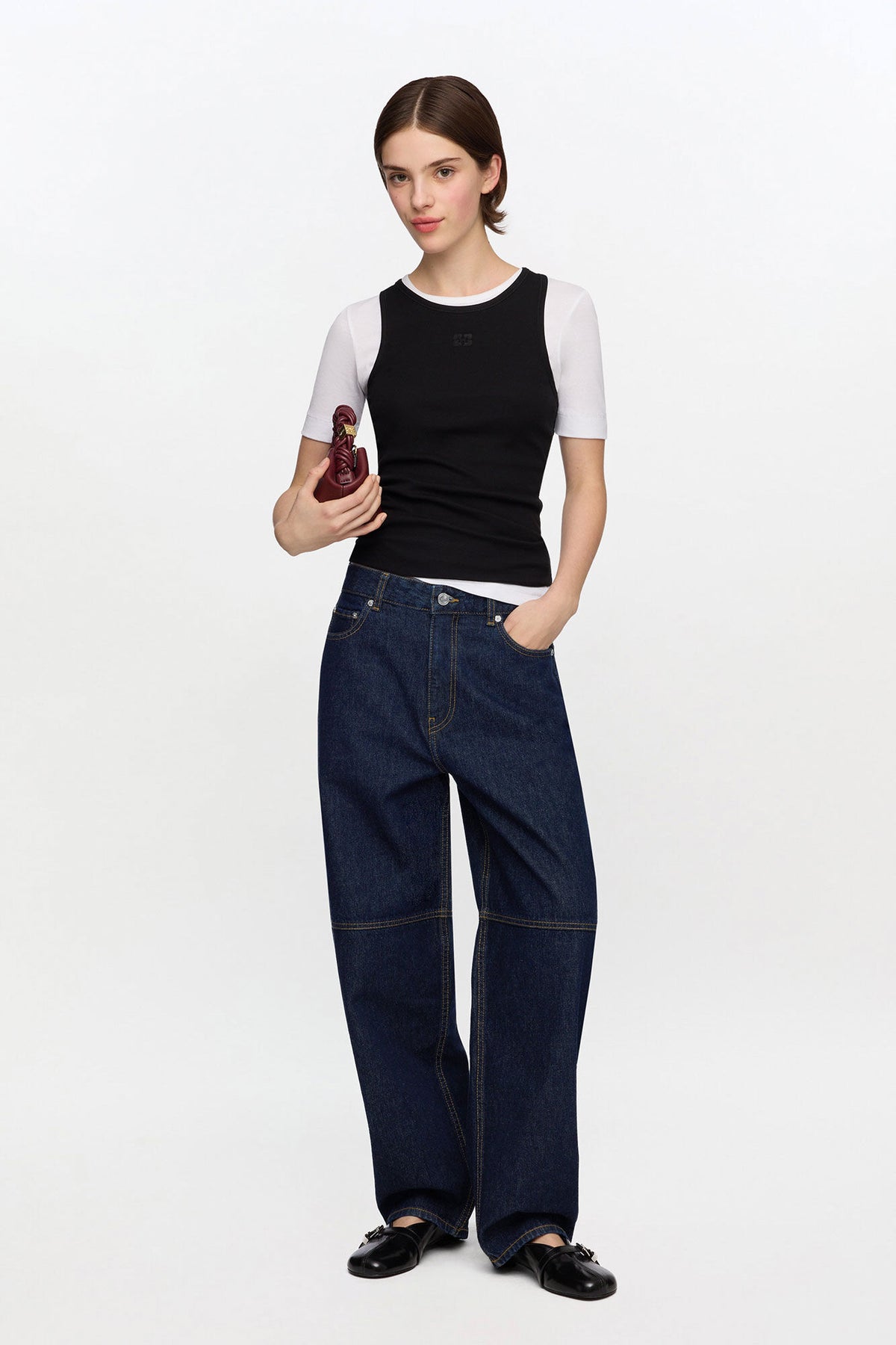Stary Jeans in Dark Rinse Denim
