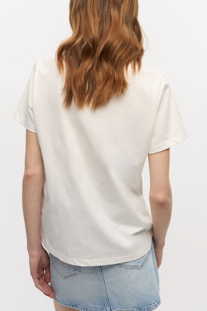 Ivory Grapes Print T-shirt