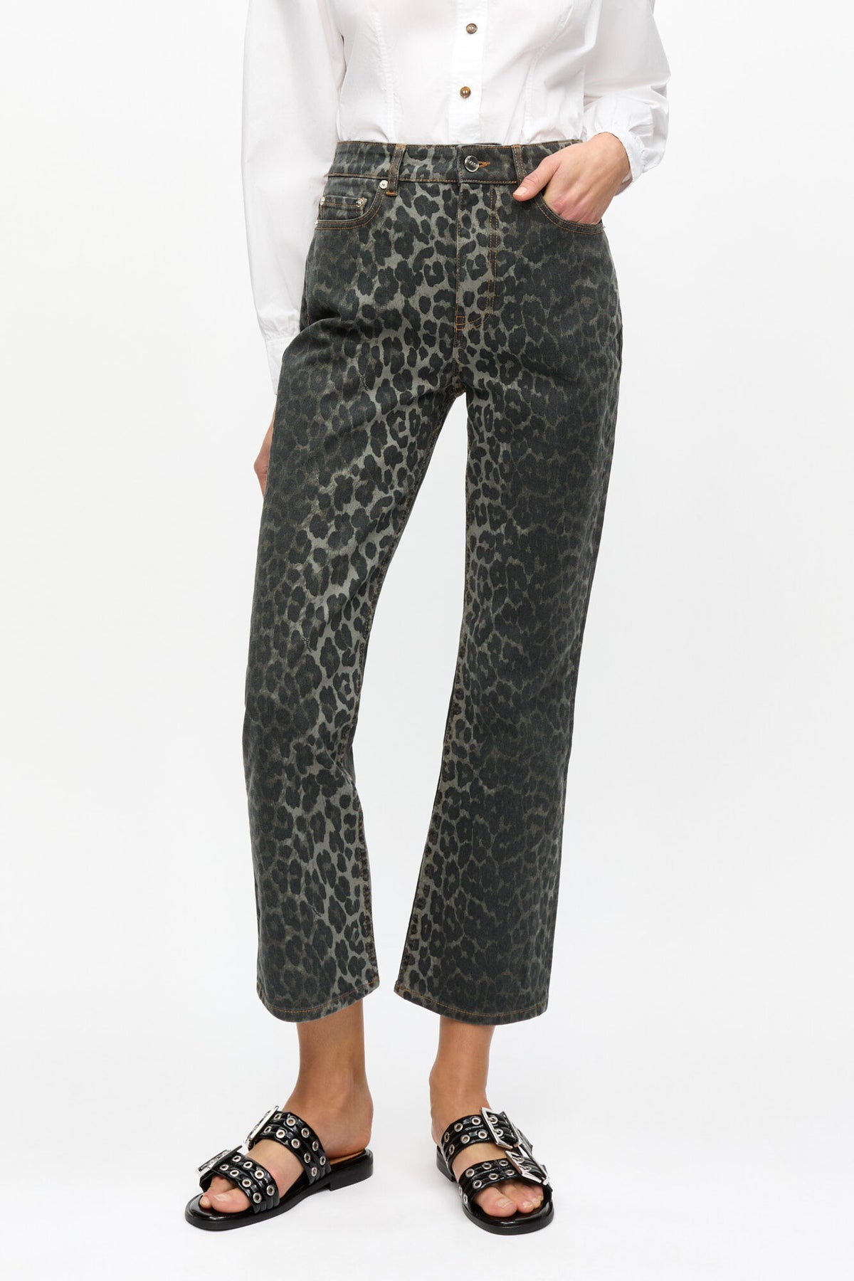 Grey Leopard Betzy Jeans