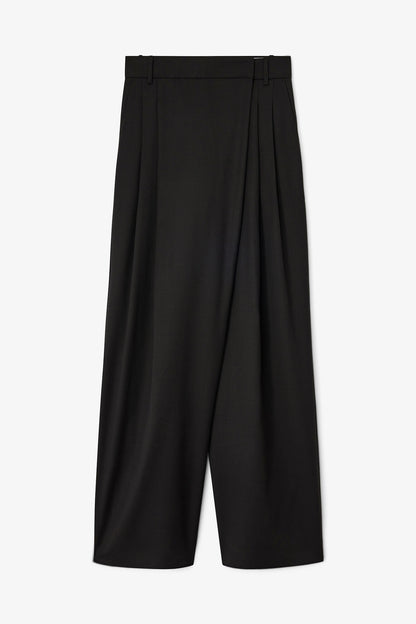 Black,32