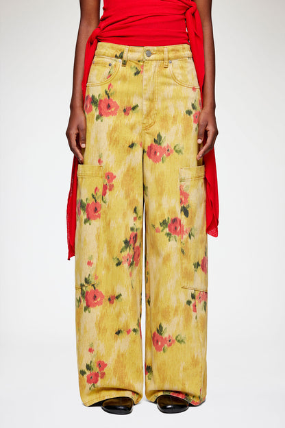 Baggy Cargo Jeans in Printed Denim