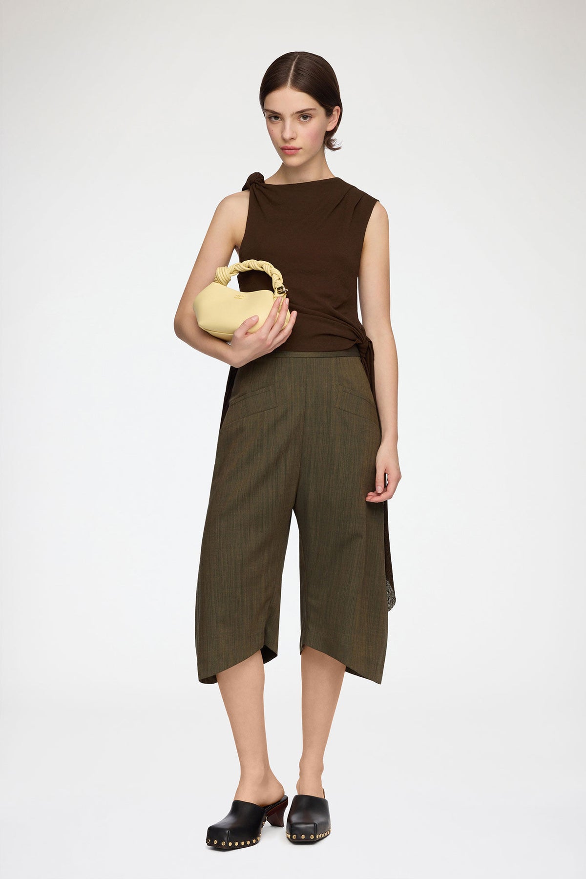 Capri Pants in Brown Wool Melange