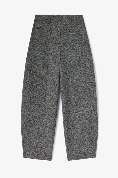 Black,32