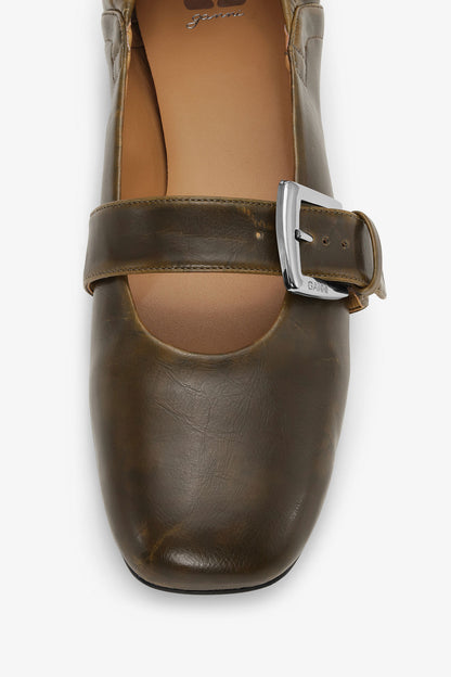 Buckle Strap Ballerinas in Dark-Olive