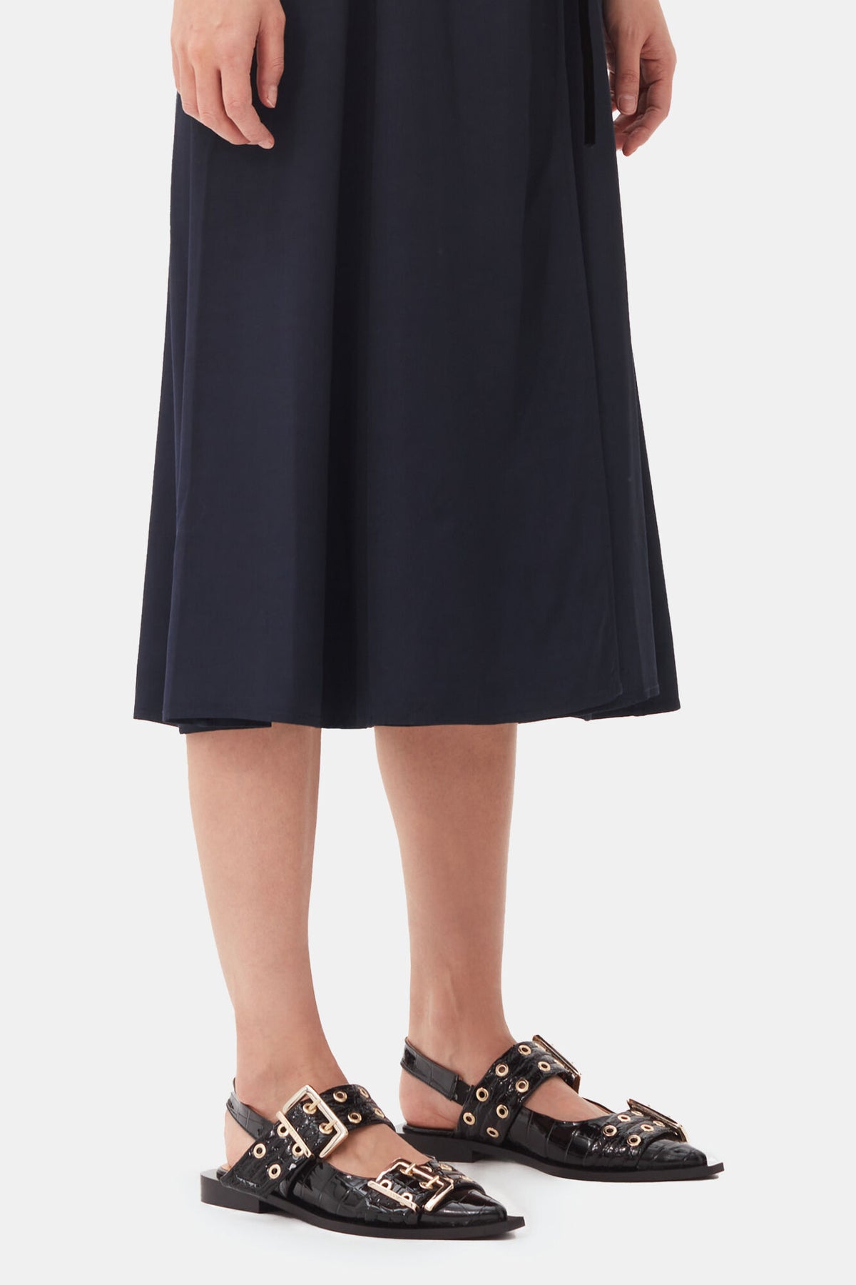 Feminine Buckle Ballerinas in Black Croco Patent