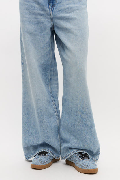 08 Denim Raw Edge Sneakers